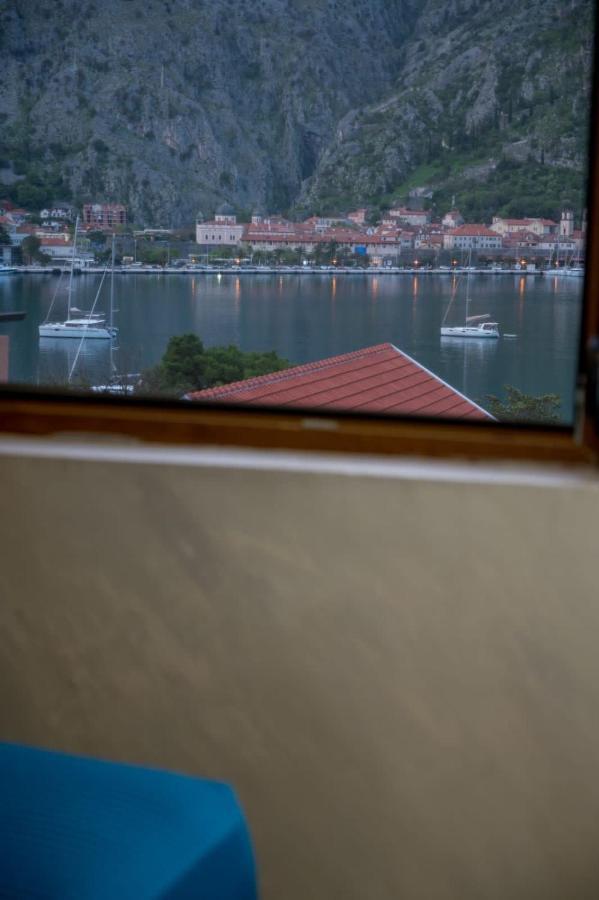 Villa Sun Castle Kotor Buitenkant foto