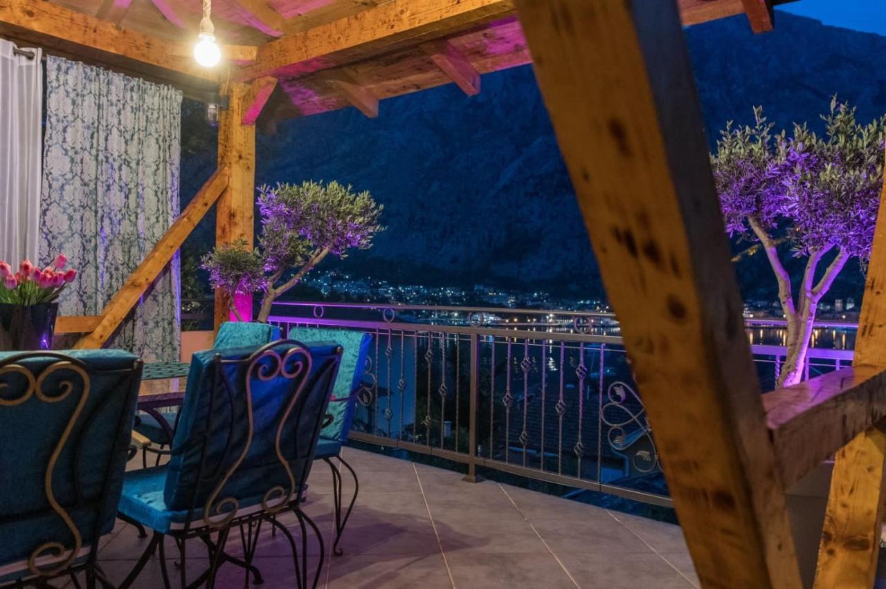 Villa Sun Castle Kotor Buitenkant foto