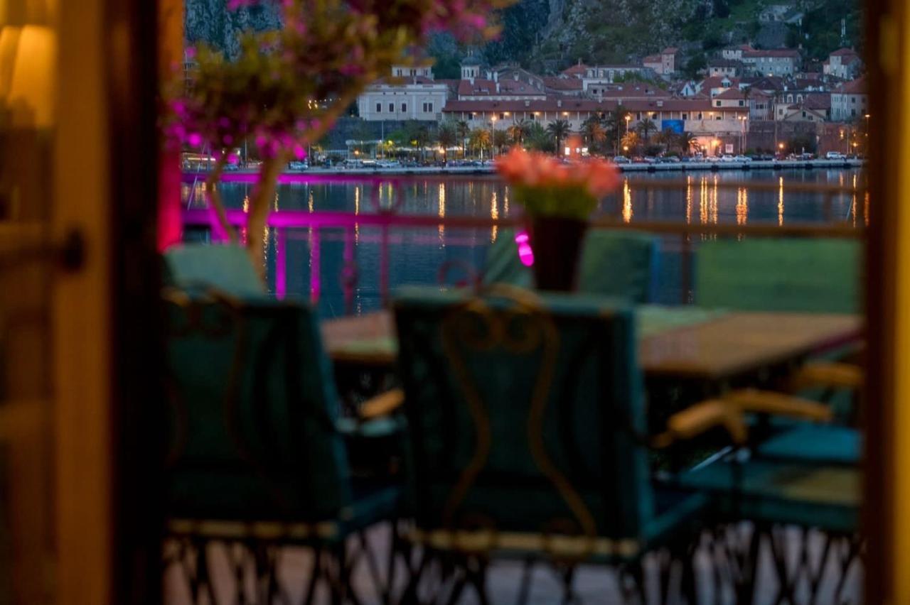 Villa Sun Castle Kotor Buitenkant foto