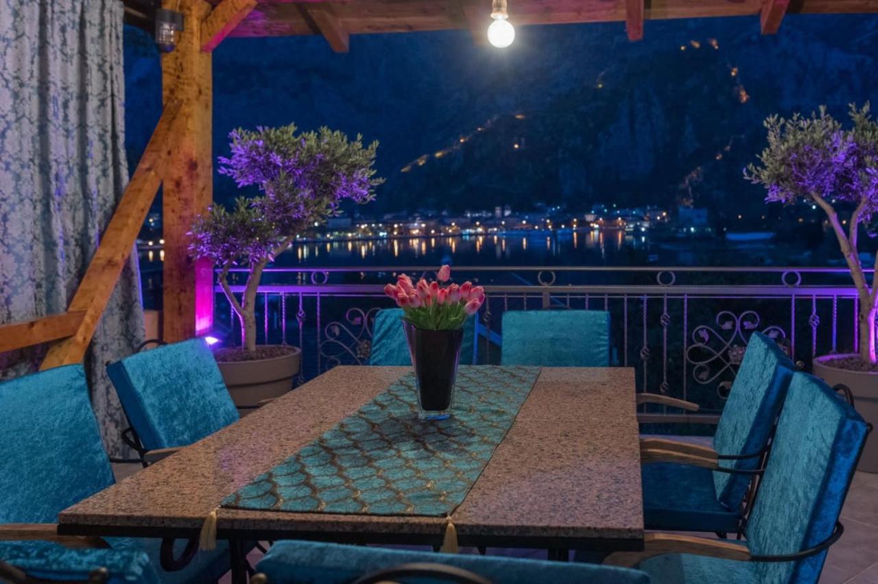 Villa Sun Castle Kotor Buitenkant foto